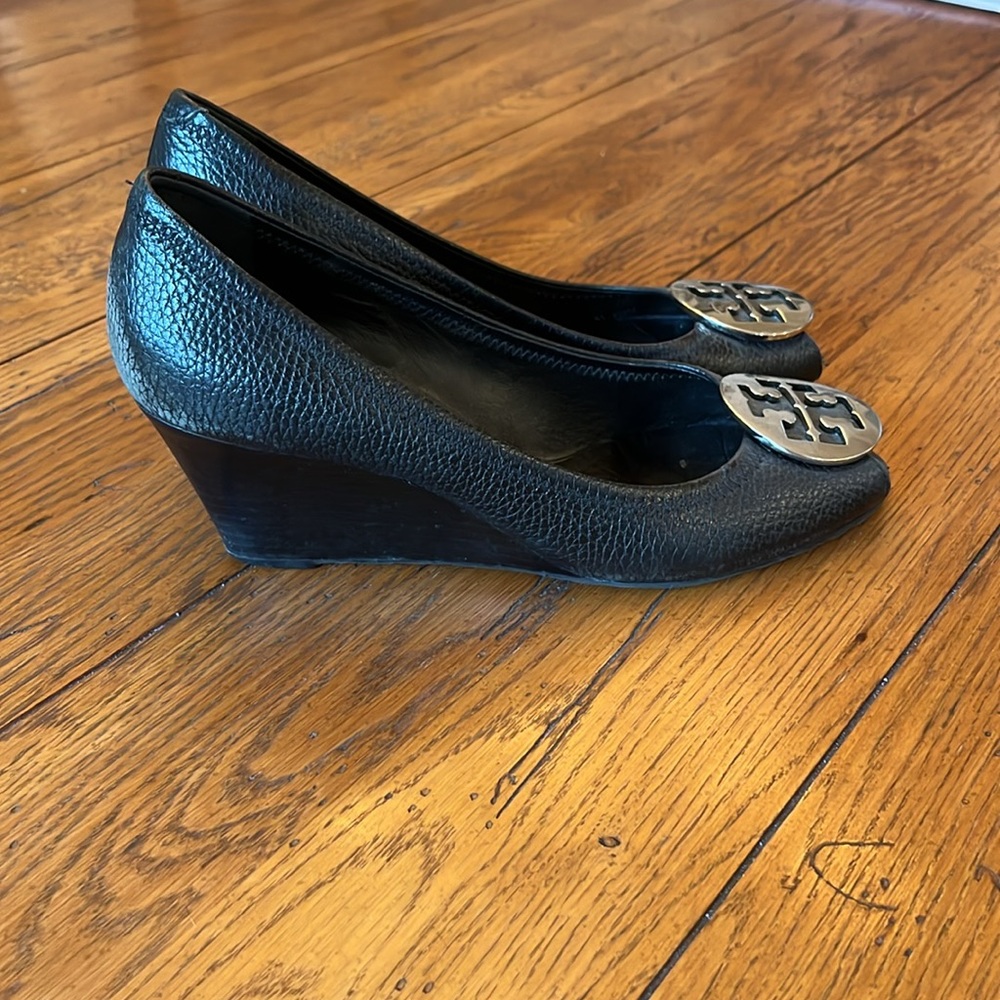 Tory Burch peep toe 2.5 inch wedges. - Picture 2 of 5